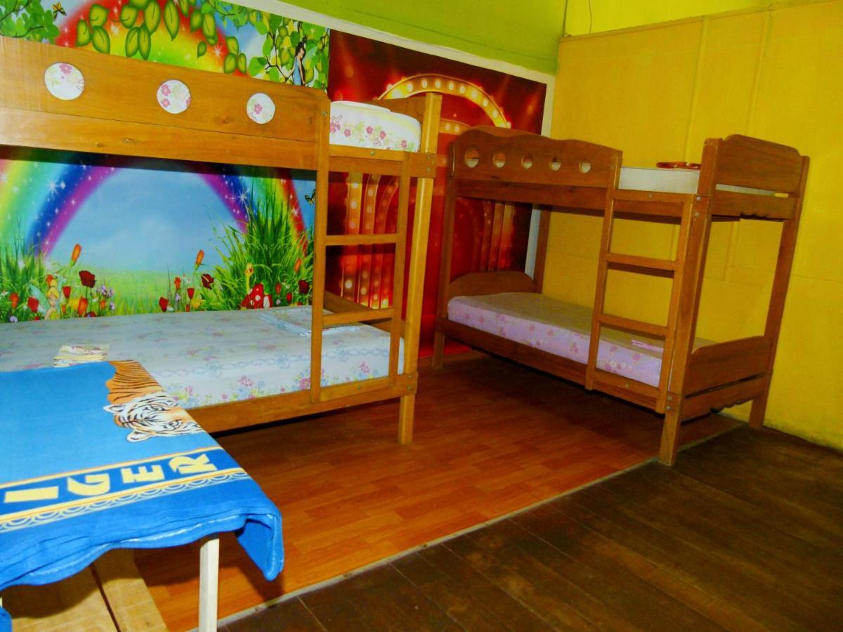Bed and Breakfast A&T Amazon Backpacker'S Ікітос Екстер'єр фото
