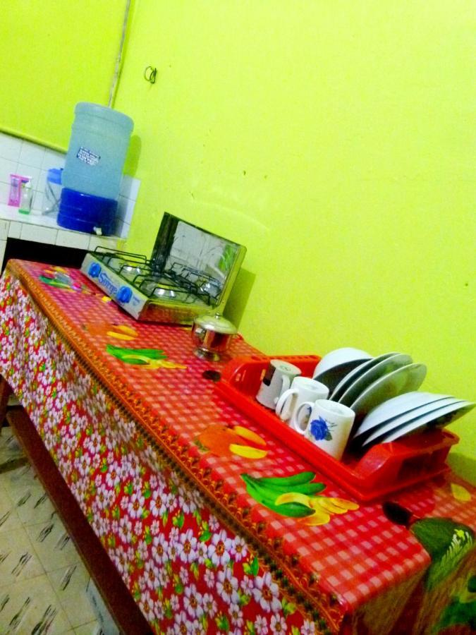 Bed and Breakfast A&T Amazon Backpacker'S Ікітос Екстер'єр фото